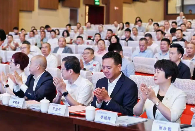 2025中产协水刺非织造布分会年会暨全国第二十九次水刺非织造布生产技术与应用交流会召开